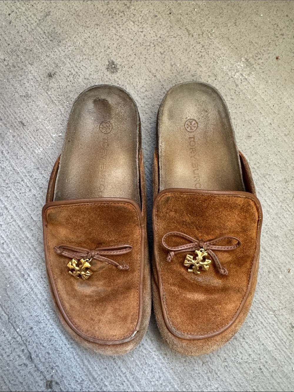 Women's Tory Burch Chestnut Brown Suede Slip-On Loafers with Gold Logo